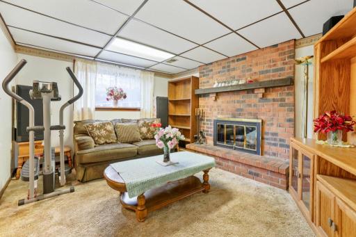 1501 131st Lane NE, Blaine, MN 55449