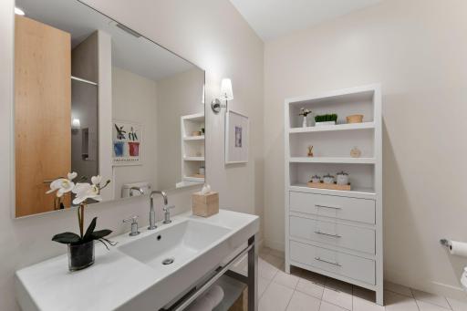 3209 Galleria, 1003, Edina, MN 55435