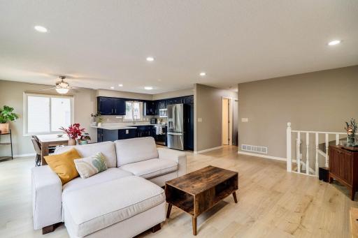 5675 W 137th Street, Savage, MN 55378