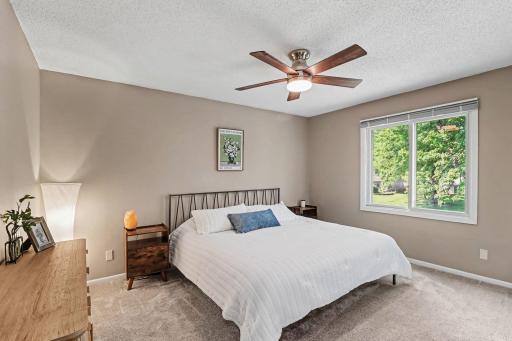 5675 W 137th Street, Savage, MN 55378