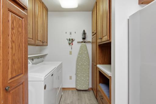 305 W Prospect Street, Thorp, WI 54771