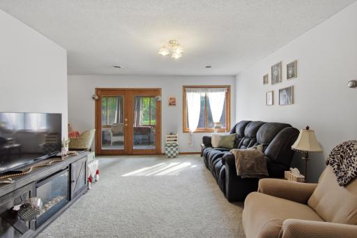 305 W Prospect Street, Thorp, WI 54771