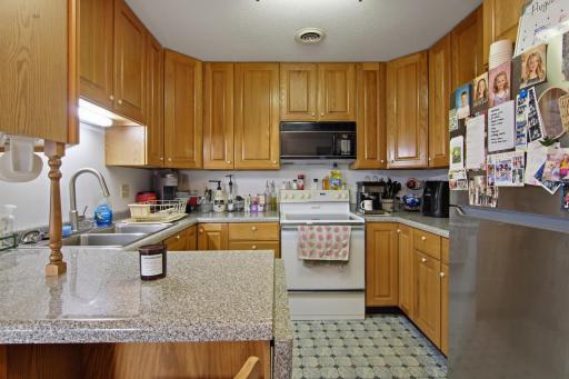 305 W Prospect Street, Thorp, WI 54771