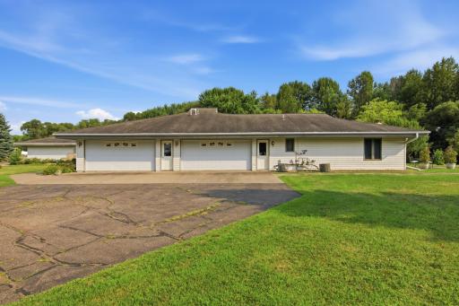 305 W Prospect Street, Thorp, WI 54771