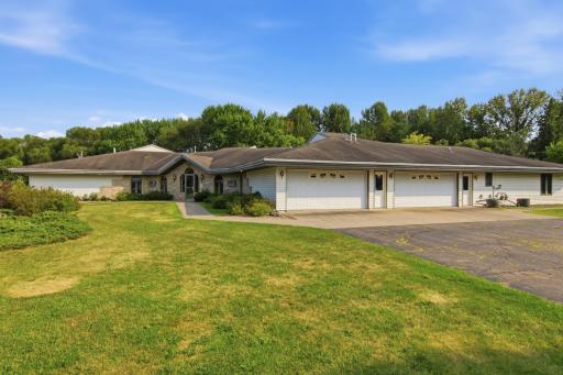 305 W Prospect Street, Thorp, WI 54771