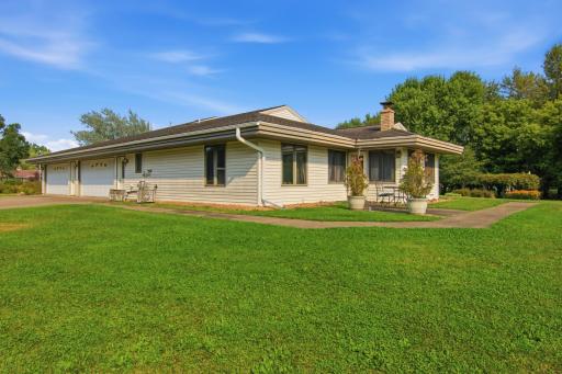 305 W Prospect Street, Thorp, WI 54771