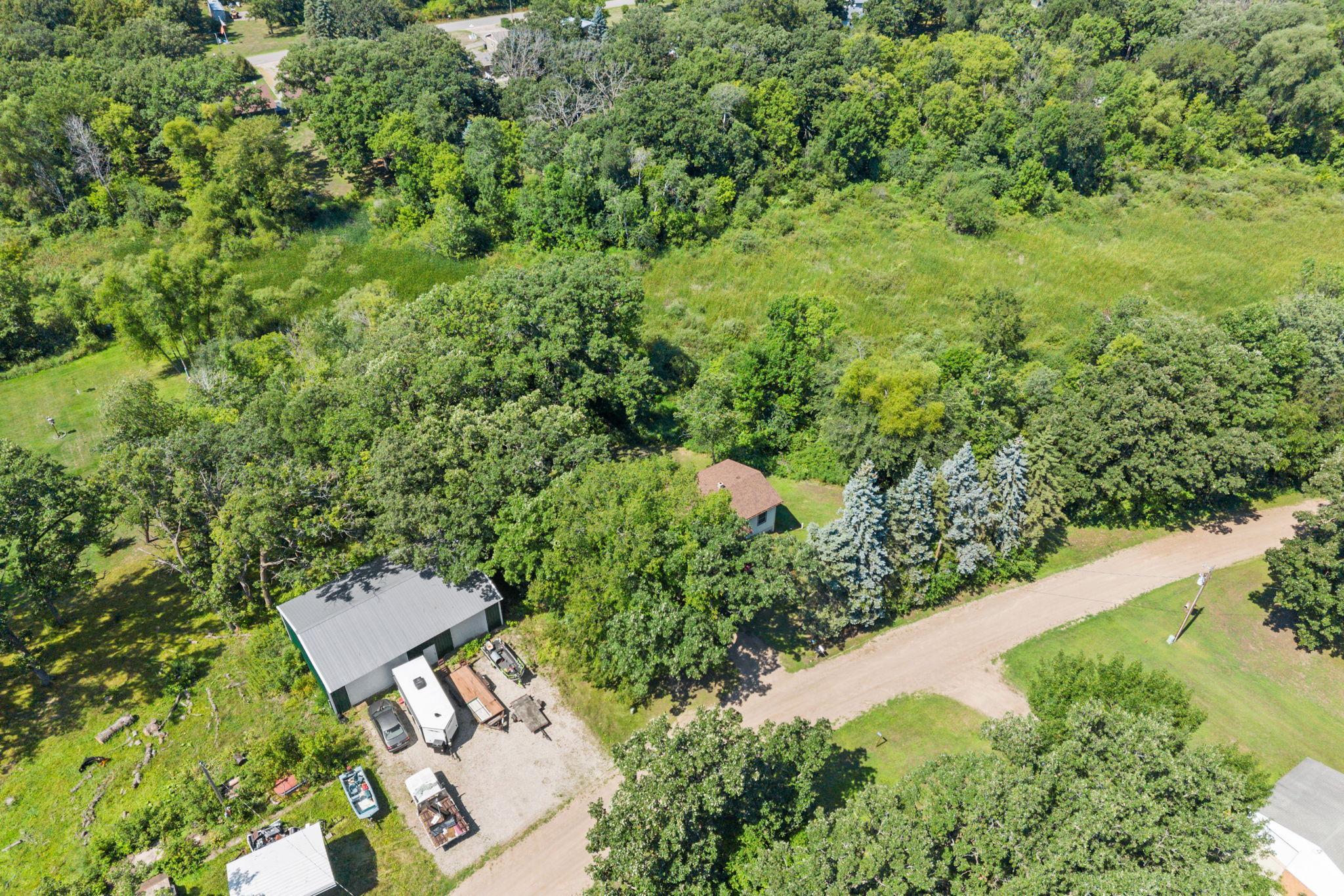14-web-or-mls-16321 Iresfeld Ave-14.jpg