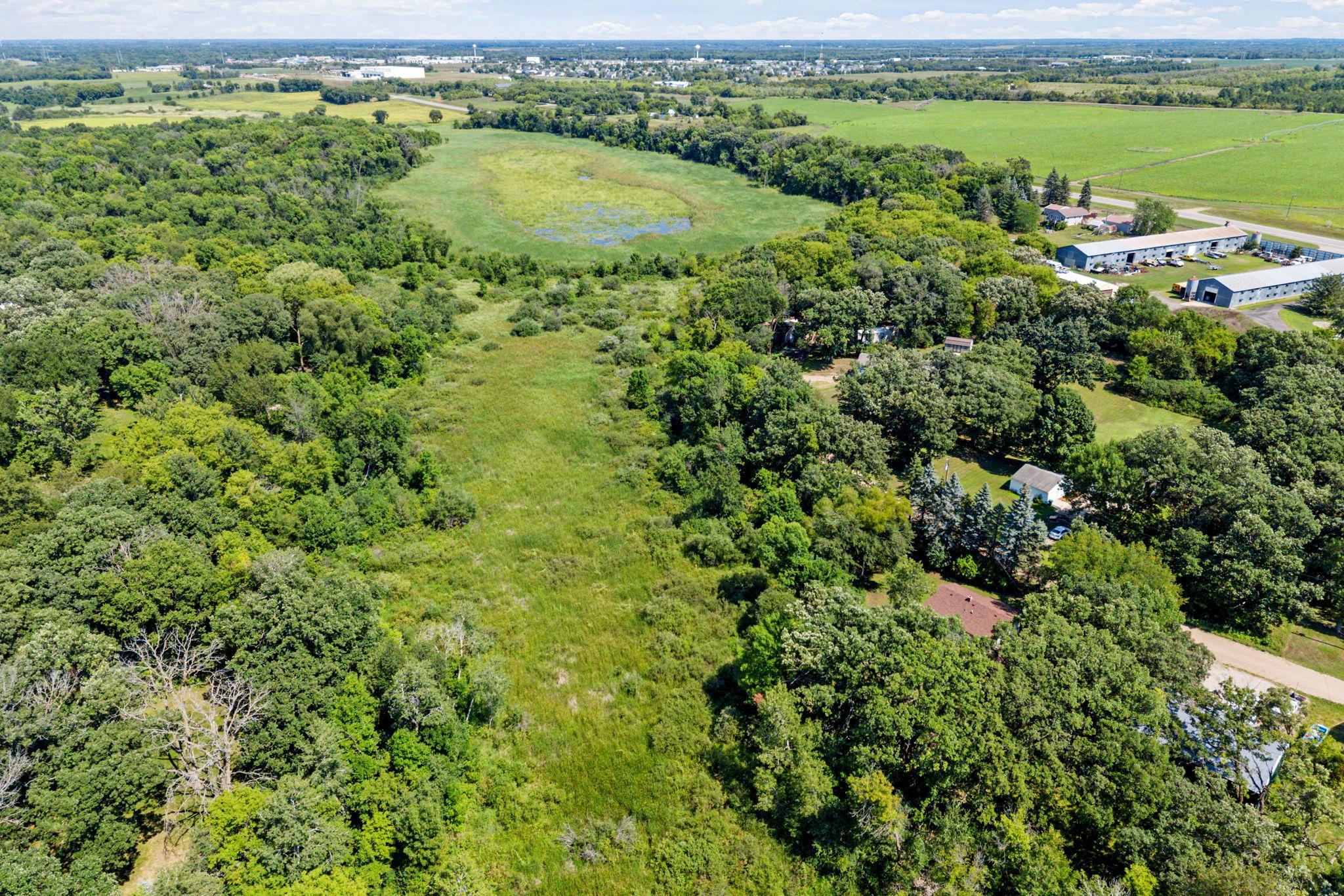 18-web-or-mls-16321 Iresfeld Ave-18.jpg