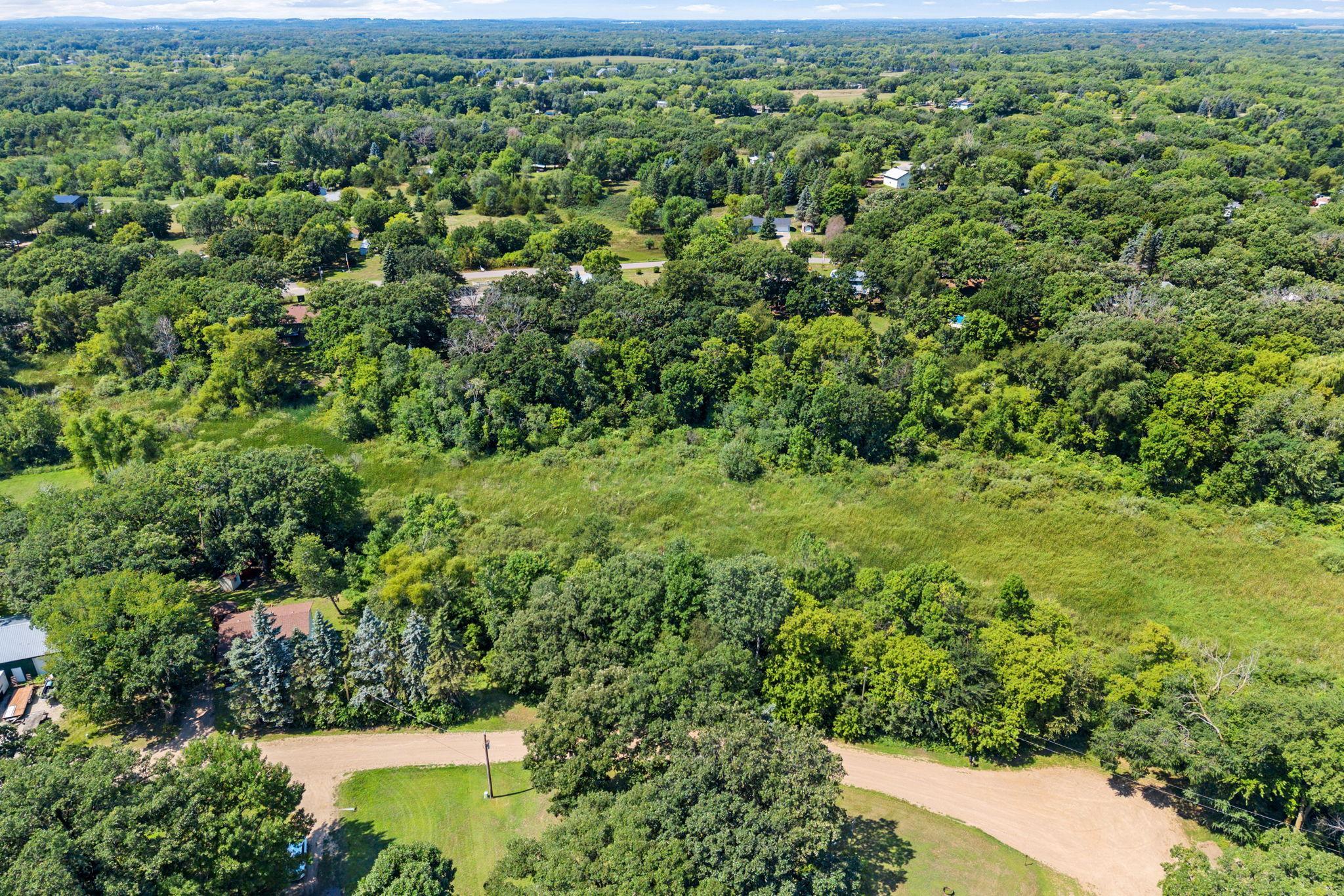 21-web-or-mls-16321 Iresfeld Ave-21.jpg