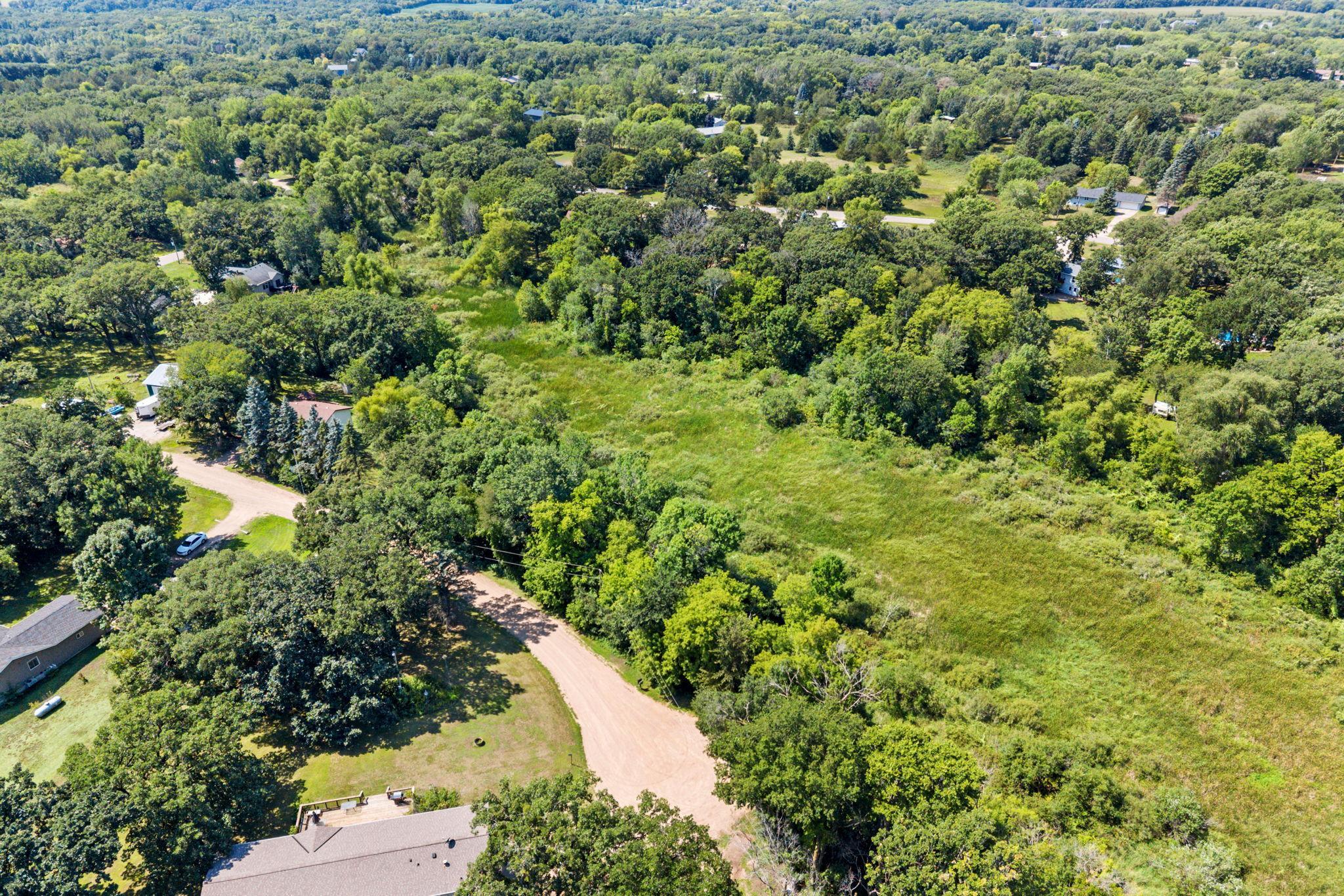 20-web-or-mls-16321 Iresfeld Ave-20.jpg