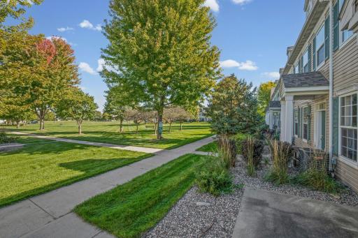 941 Newport Avenue, Shakopee, MN 55379