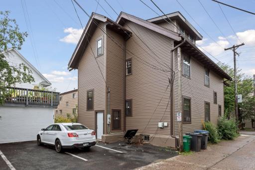 1108 W 28th Street, Minneapolis, MN 55408