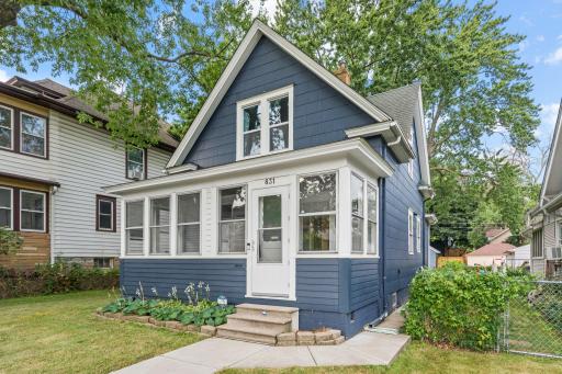 831 Smith Avenue S, Saint Paul, MN 55107