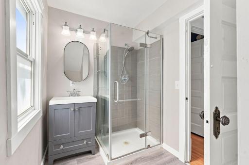2nd Floor Bathroom