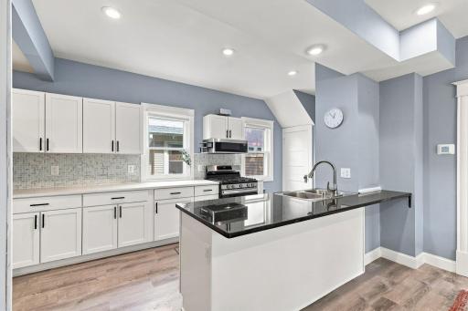 Bright Kitchen