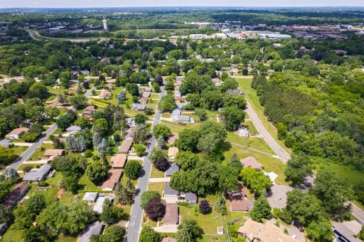 1843 Grant Road, Arden Hills, MN 55112