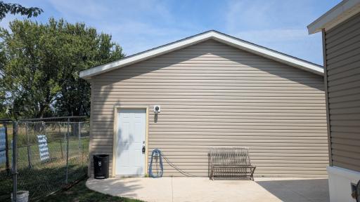 153 2nd Street SW, Henriette, MN 55036
