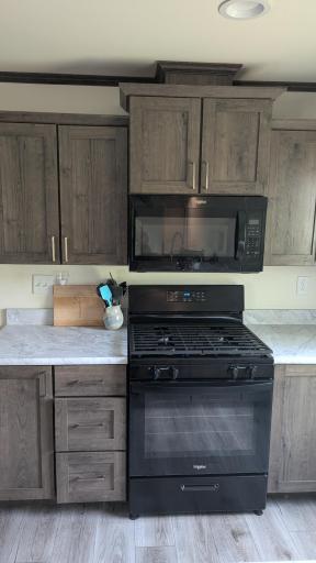 153 2nd Street SW, Henriette, MN 55036