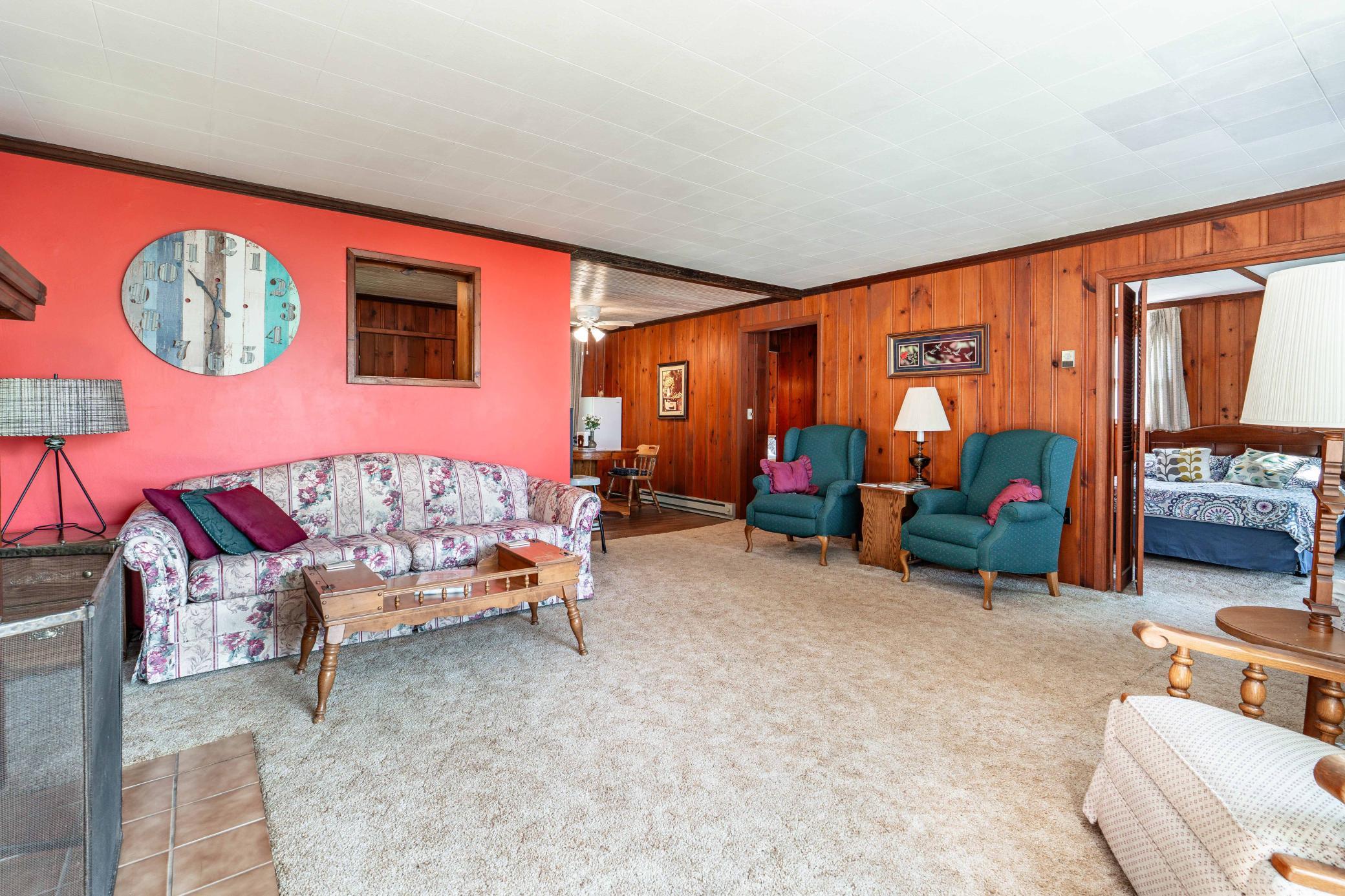 Living room to dining