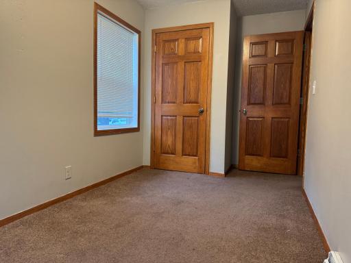 505 S 7th Street, Olivia, MN 56277