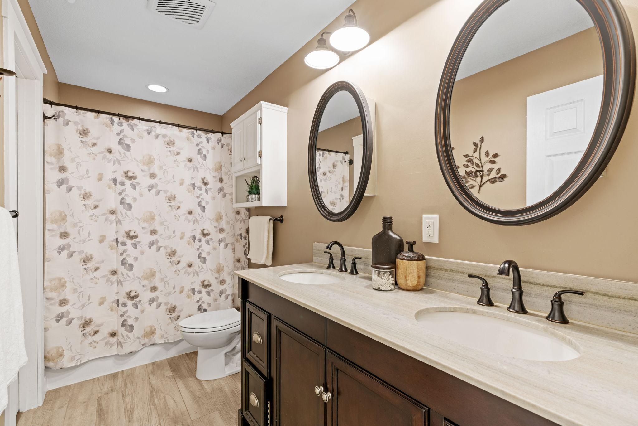 Gorgeous updated bathrooms!