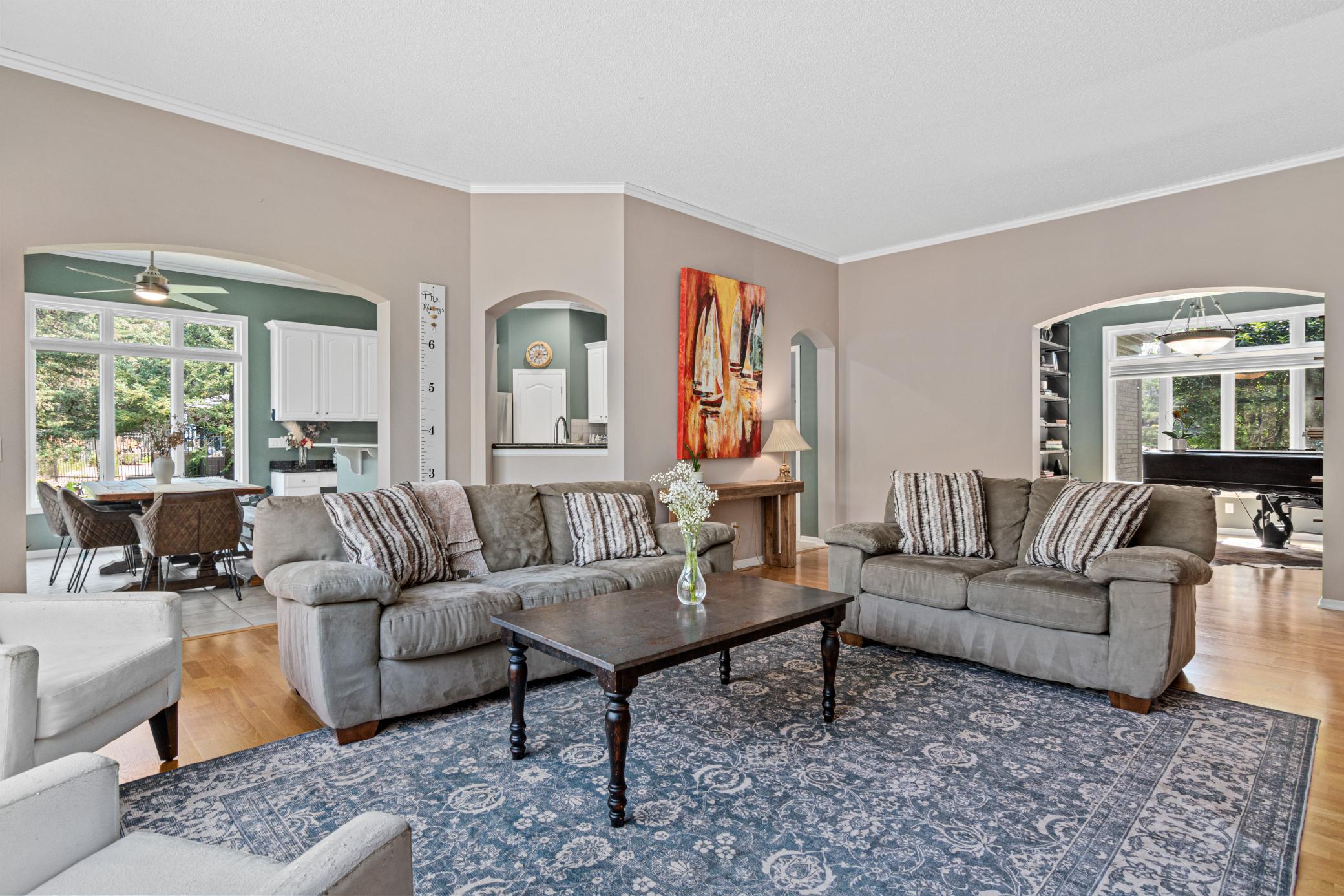 23 Ashbury Ct Photo (07).jpg