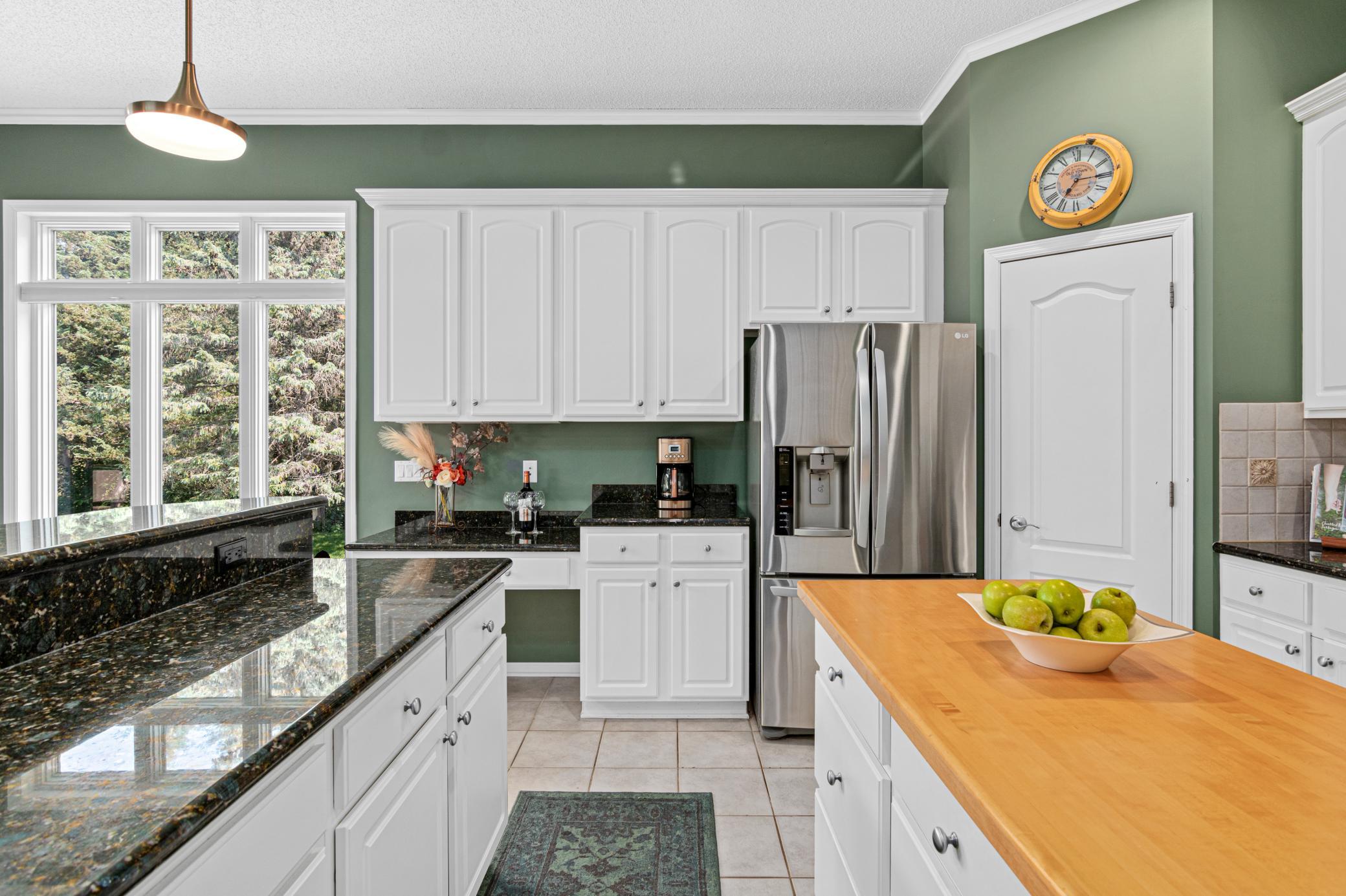 23 Ashbury Ct Photo (11).jpg