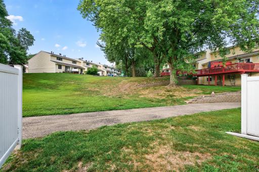 3215 Valley Ridge Drive, 56, Eagan, MN 55121