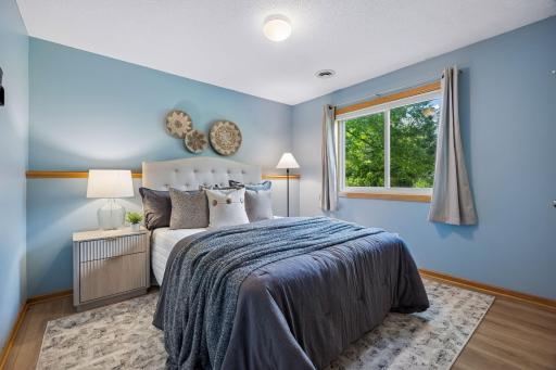 The 5th bedroom, located in the LL.