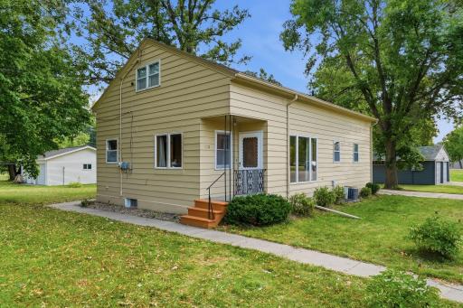 Photo for 1018 8th Avenue E, Alexandria, MN 56308 - listing #7127752 1018 8th Avenue E, Alexandria, MN 56308