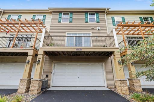 11743 Emery Village Drive N, Champlin, MN 55316