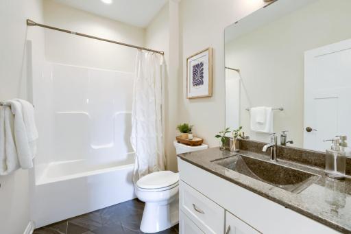Main Level 2nd Full Bath