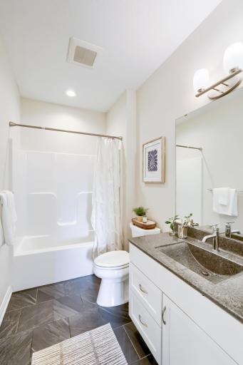 Main Level 2nd Full Bath