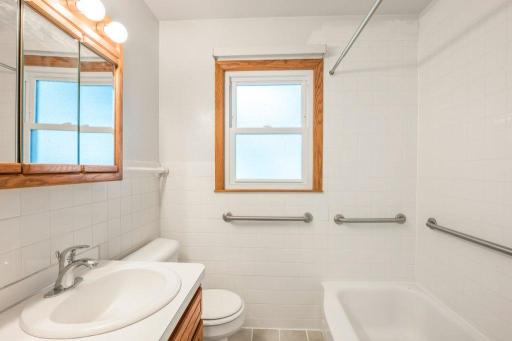 Main level full bathroom