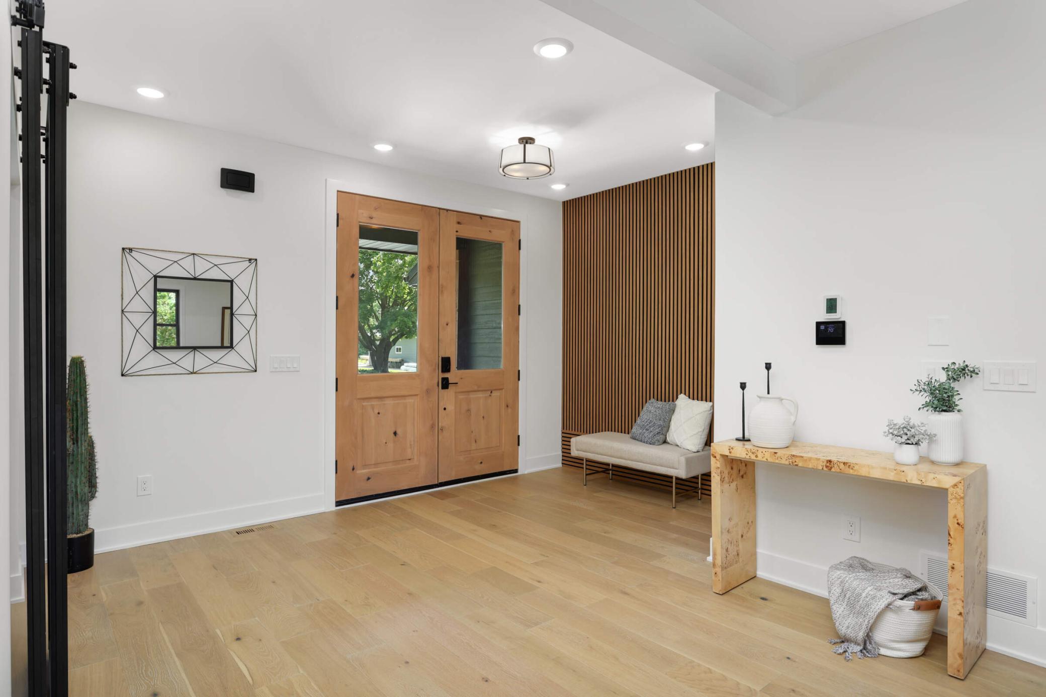 Spacious entry with White Oak hardwood floors