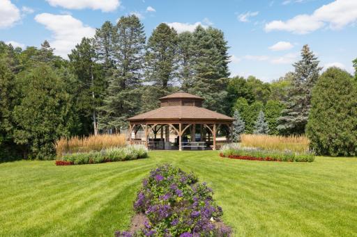 7100 Metro Boulevard, 417, Edina, MN 55439
