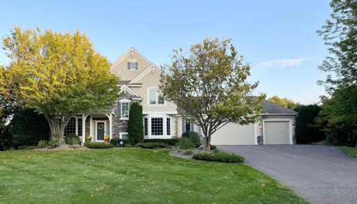 3749 Fairway Drive, Woodbury, MN 55125