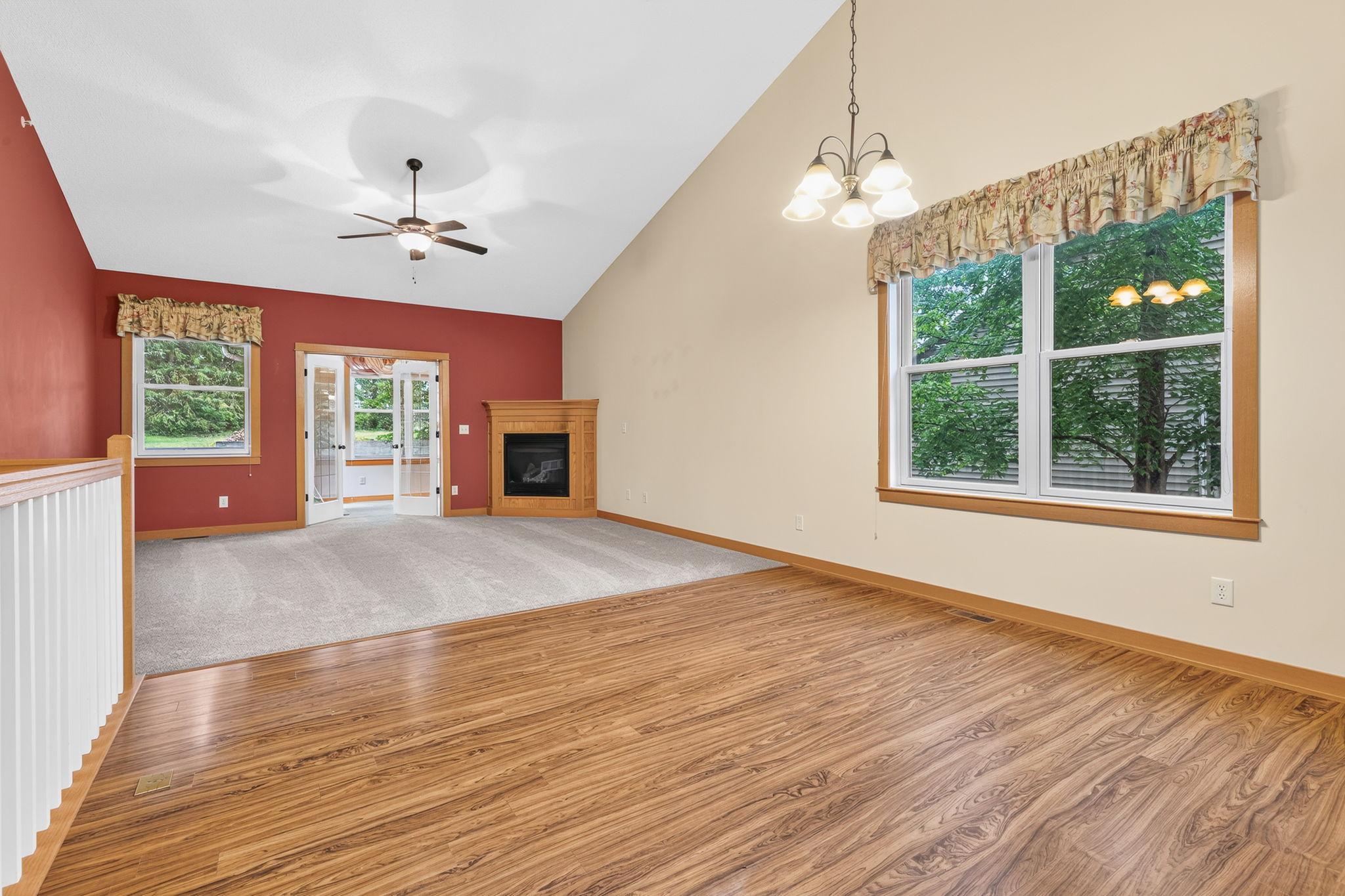 8-web-or-mls-5845 Oakgreen Court North Stillwater-32.jpg