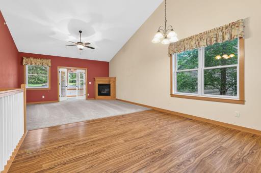8-web-or-mls-5845 Oakgreen Court North Stillwater-32.jpg