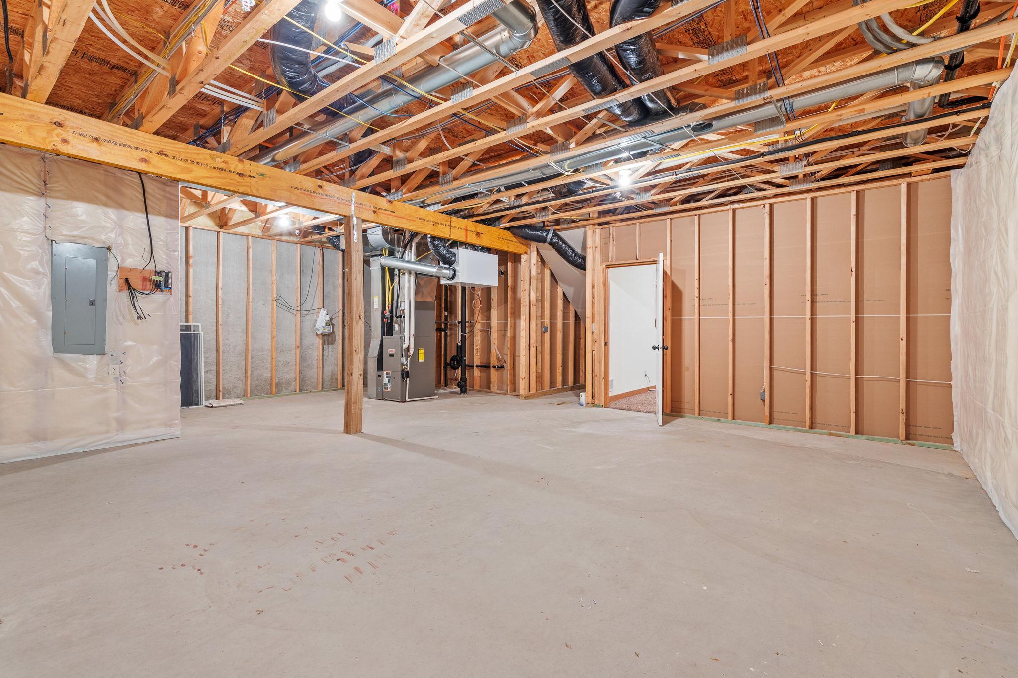 30-web-or-mls-5845 Oakgreen Court North Stillwater-2.jpg