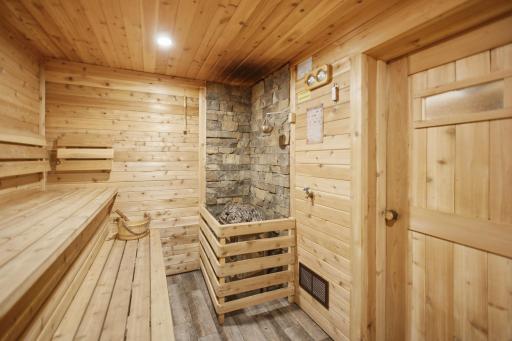 35-web-or-mls-29917-n-bay-dr.jpg