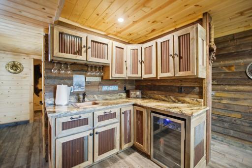 28-web-or-mls-29917-n-bay-dr.jpg