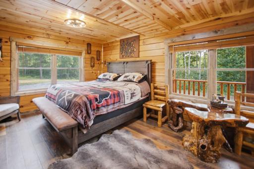9-web-or-mls-29917-n-bay-dr.jpg
