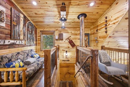 18-web-or-mls-29917-n-bay-dr.jpg