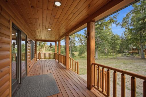 41-web-or-mls-29917-n-bay-dr.jpg
