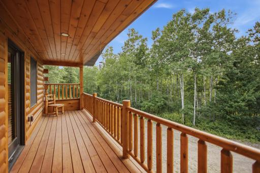 24-web-or-mls-29917-n-bay-dr.jpg