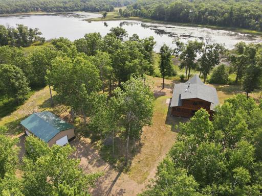 68-web-or-mls-29917-n-bay-dr.jpg