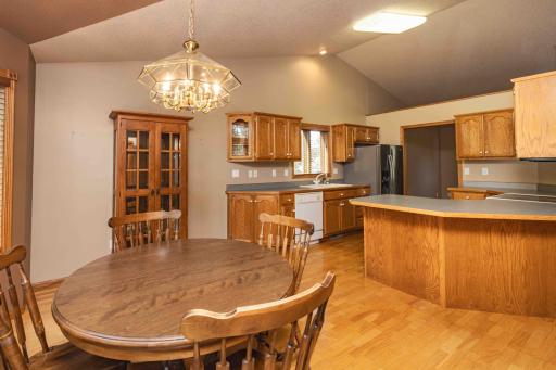 811 4th Ave NE Barnesville-22.jpeg