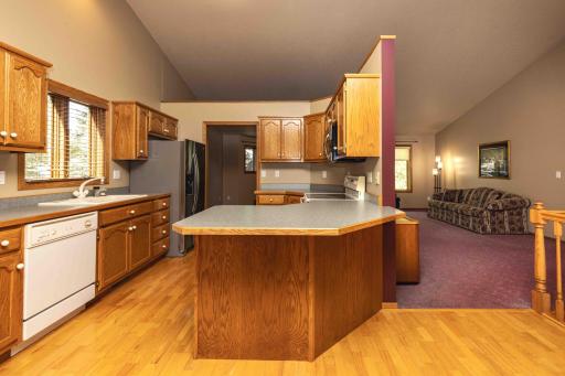 811 4th Ave NE Barnesville-33.jpeg