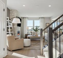 Pulte - Dakota Model - 4136 Meadowview Terrace - 009.jpg